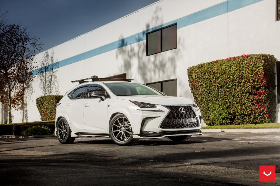  Lexus NX on Vossen Wheels (VFS1) 2017 года  (фото 13 из 29)